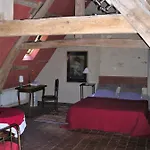 Bed & Breakfast La Maison Des Aubees 3*