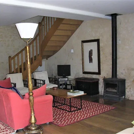 Panzió La Maison Des Aubees 3*