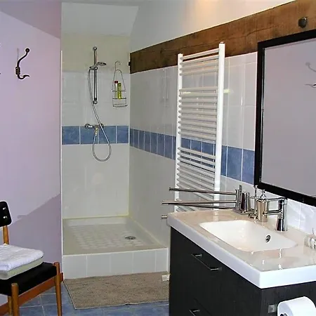 La Maison Des Aubees לינה וארוחת בוקר Rémalard